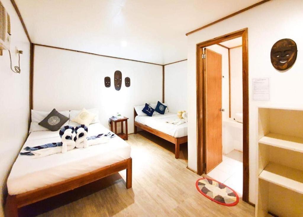 فندق Keira Backpackers إل نيدو المظهر الخارجي الصورة
