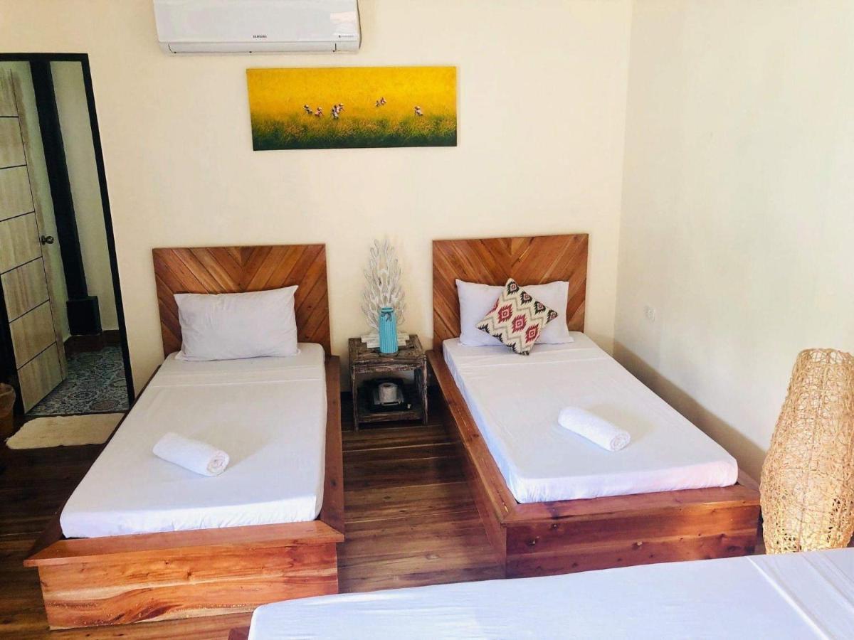 فندق Keira Backpackers إل نيدو المظهر الخارجي الصورة
