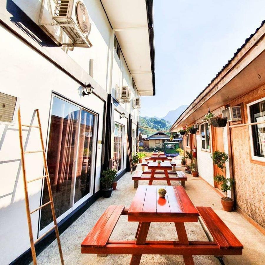 فندق Keira Backpackers إل نيدو المظهر الخارجي الصورة